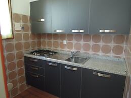 Cozy Flat in Residence With Swimming Pool-beahost