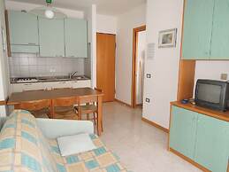 Lovely Flat in a Residence With Pool - Beahost