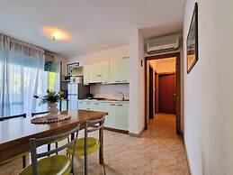 Bright Flat Next to the Beach
