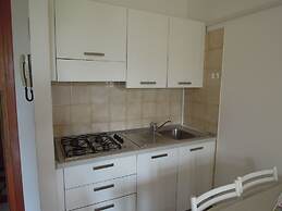 Precious Apartment in Residence With Swimming Pool