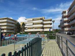 Cozy Apartment in Elegant Resort - Beahost