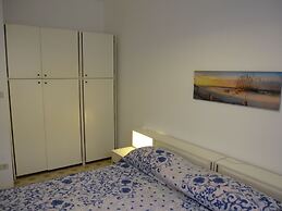 Very Nice and Modern Apartment Close to the Beach by Beahost Rentals