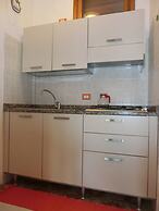 Comfy Flat With Terrace Next to the Beach-beahost