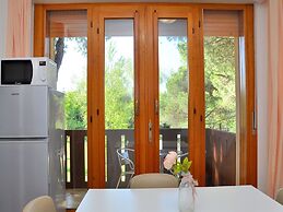 Comfy Flat With Terrace Next to the Beach-beahost