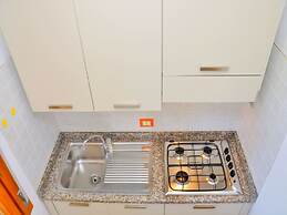 Cozy Flat With Terrace and Lift - Beahost