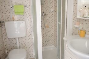 Gorgeous Flat With Terrace - Beahost Rentals