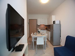 Modern Flat Close to the Beach - Beahost