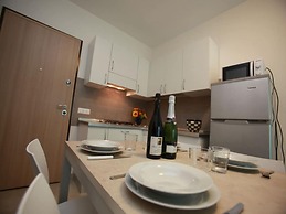 Modern Flat Close to the Beach - Beahost