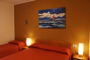 Modern Flat With Garden - Beahost