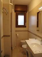 Modern Flat With Garden - Beahost