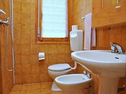 Modern Apartment With AC Next to the sea