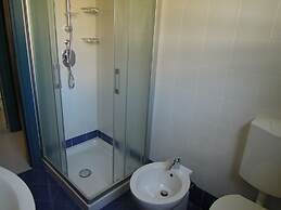 Cozy Apartment With AC Close to the sea - Beahost