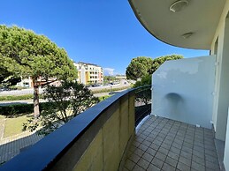 Beautiful Apartment a few Steps From the sea by Beahost Rentals