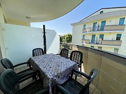 Beautiful Apartment a few Steps From the sea by Beahost Rentals