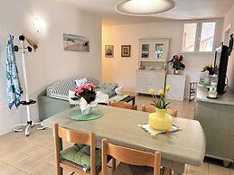 Bright and Cosy Apartment for a Dream Holiday