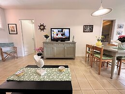 Bright and Cosy Apartment for a Dream Holiday