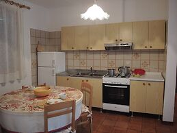 Tranquility Retreat - Villa With a Lovely Garden