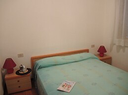 Tranquility Retreat - Villa With a Lovely Garden