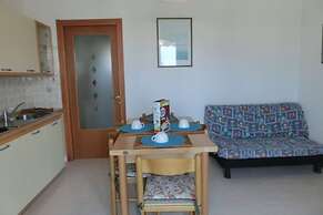 Family-friendly Poolside Tranquility