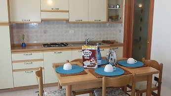 Family-friendly Poolside Tranquility