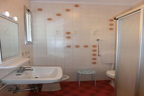 Two-bedroom Villa in a Quiet Area Next to the sea