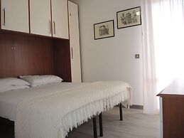 Colourful Flat With Balcony in Bibione - Beahost