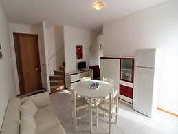 Lovely and Cozy Apartment in a Residence Close to the Beach by Beahost