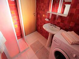 Lovely and Cozy Apartment in a Residence Close to the Beach by Beahost