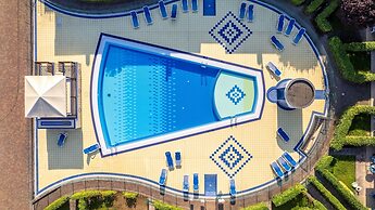 Poolside Garden Retreat