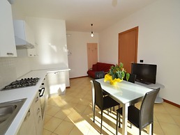 Spacious Apartment Close to the Beach - Beahost
