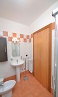 Spacious Apartment Close to the Beach - Beahost