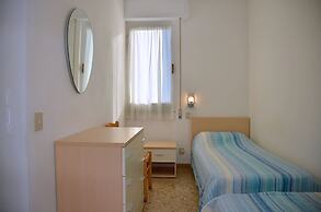 Lovely Seaview Flat - Beahost