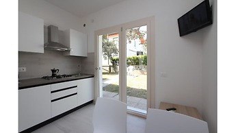 Comfy and Sunny Villa - Beahost