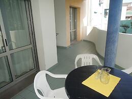 Comfy Flat 200 m From the Beach - Beahost