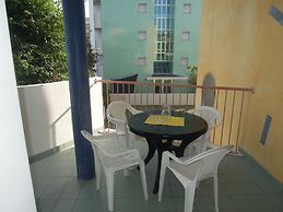 Comfy Flat 200 m From the Beach - Beahost