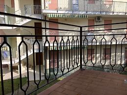 New and Bright Apartment Close to the Beach