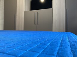 New and Bright Apartment Close to the Beach