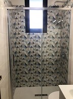 Minimalist Apartment in a Quiet Area - Beahost