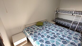 Minimalist Apartment in a Quiet Area - Beahost