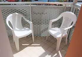 Sunny Apartment Near the Beach - Beahost