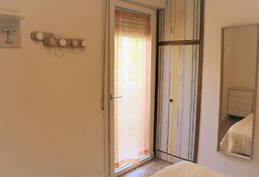 Sunny Apartment Near the Beach - Beahost