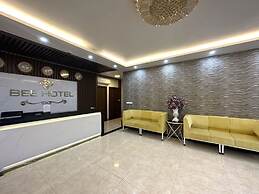 Capital O 1194 Bee Hotel