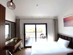 Capital O 1194 Bee Hotel