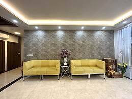 Capital O 1194 Bee Hotel