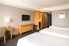 Capital O 1194 Bee Hotel