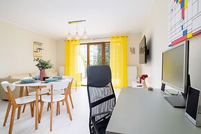 Apartment Mondrian by Renters