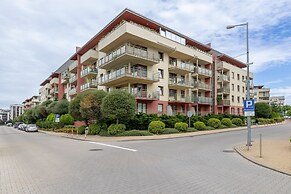 Apartment Mondrian by Renters
