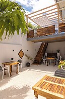 Dhoani Maldives Guesthouse