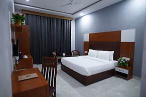 Golden Hut Derabassi