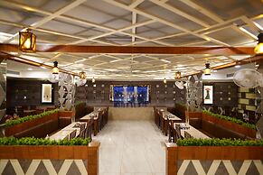 Golden Hut Derabassi